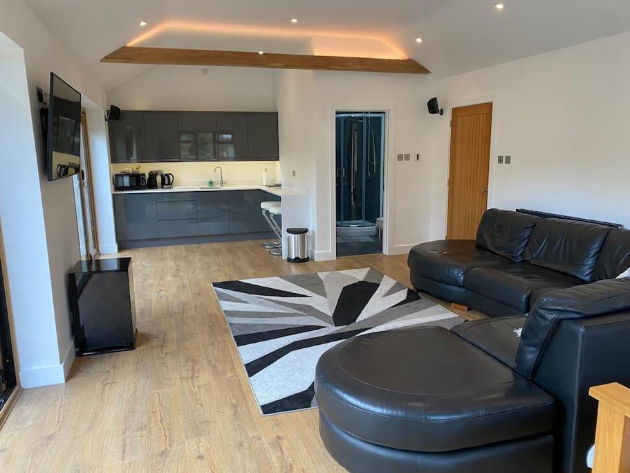 Appartamento Stansted Airport Luxury Annexe With Parking. Birchanger Esterno foto