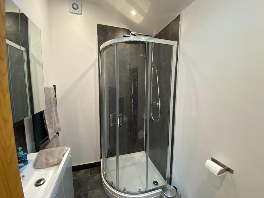 Appartamento Stansted Airport Luxury Annexe With Parking. Birchanger Esterno foto