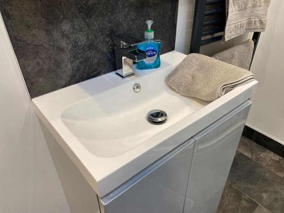 Appartamento Stansted Airport Luxury Annexe With Parking. Birchanger Esterno foto