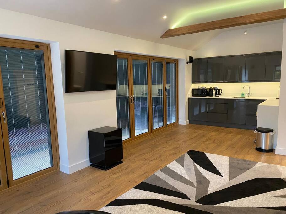 Appartamento Stansted Airport Luxury Annexe With Parking. Birchanger Esterno foto